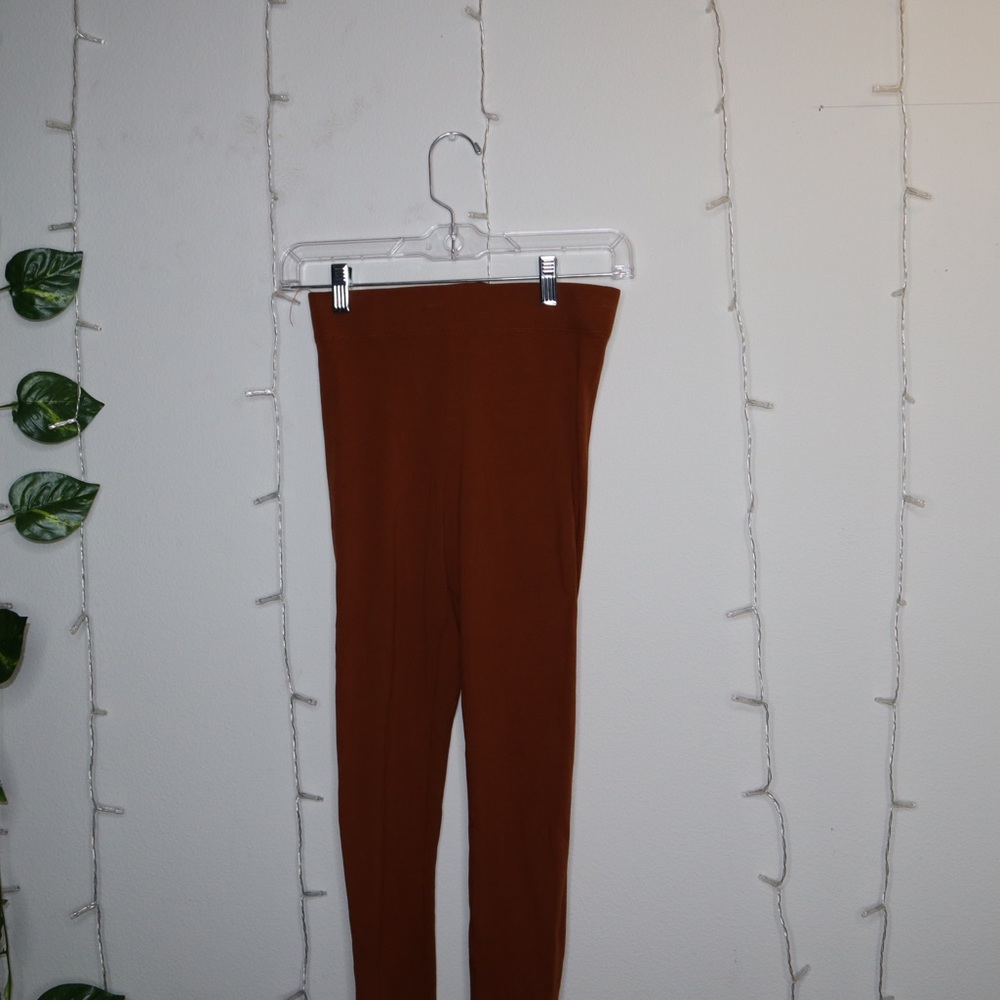 FOREVER 21 LEGGINGS BROWN COLOR